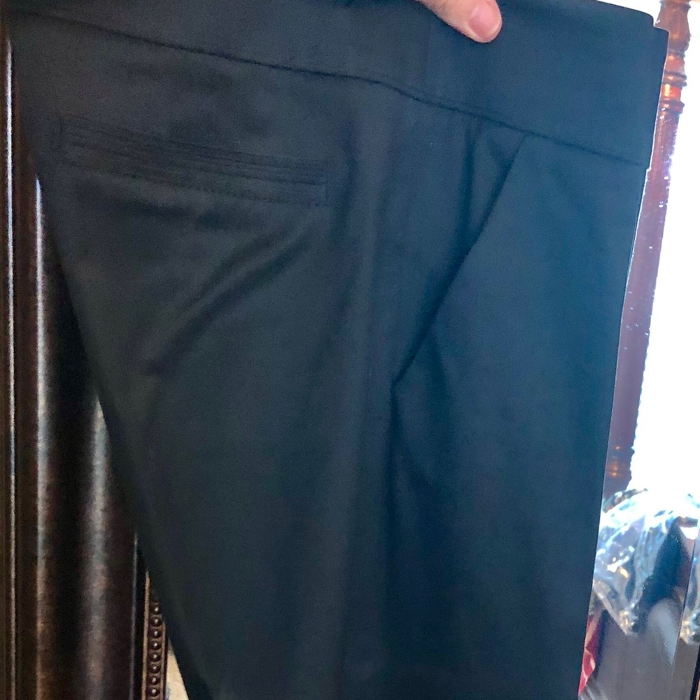 Beautiful NEW trousers. Never worn